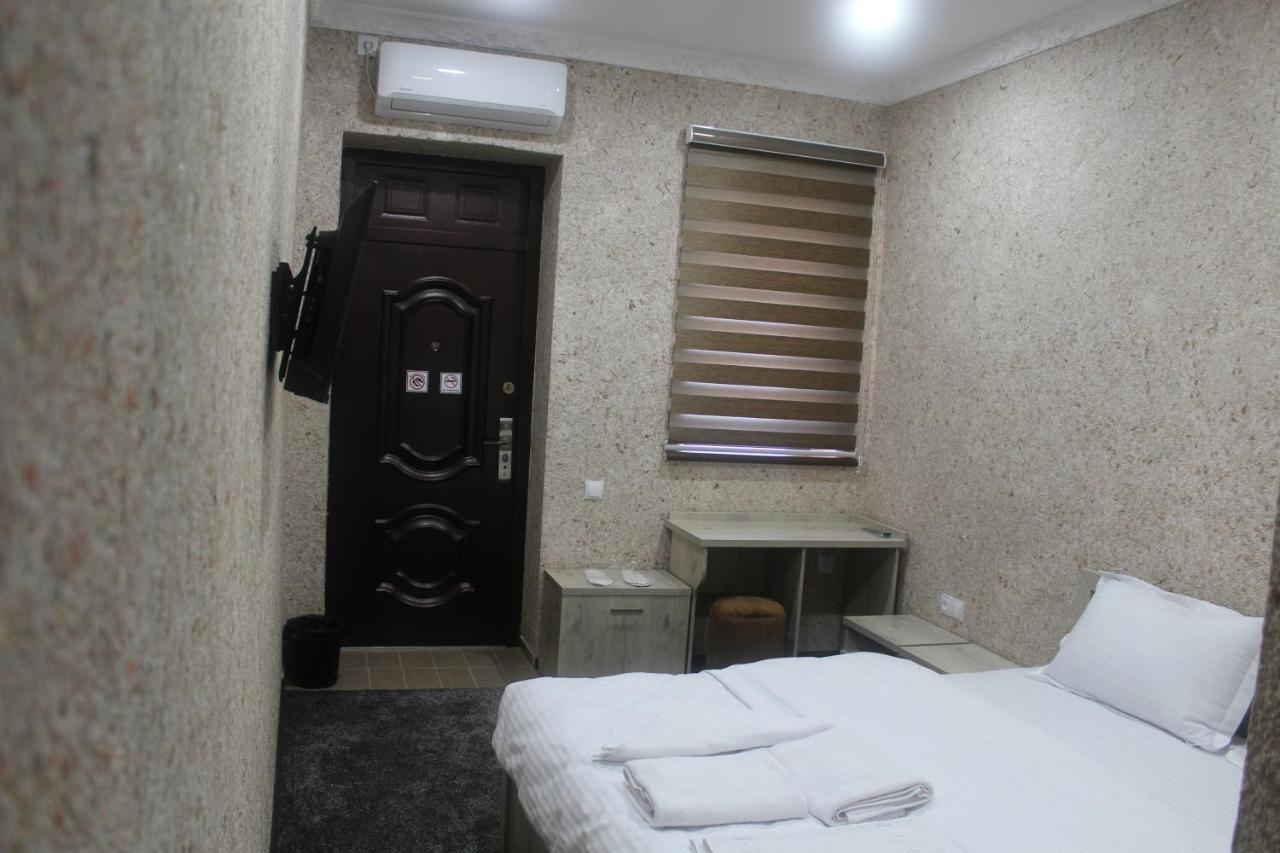 Taxtapul Hotel Tasjkent Buitenkant foto