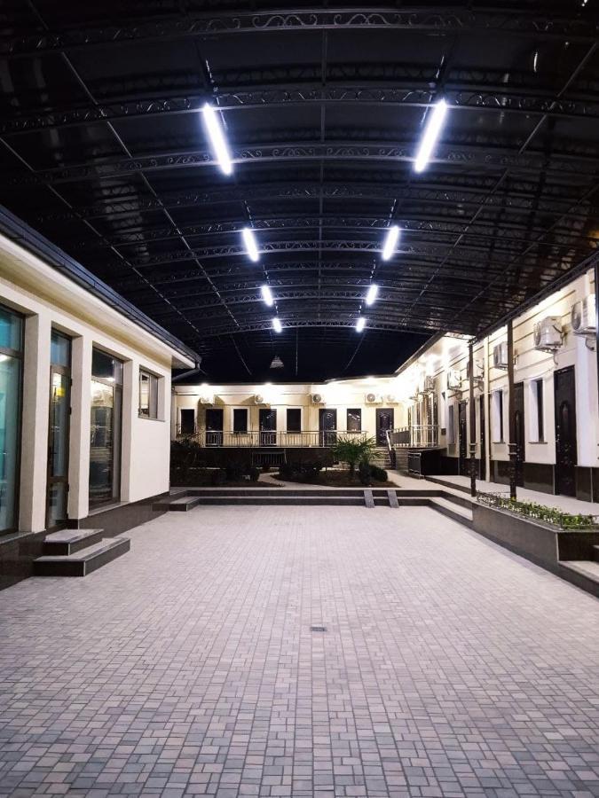Taxtapul Hotel Tasjkent Buitenkant foto